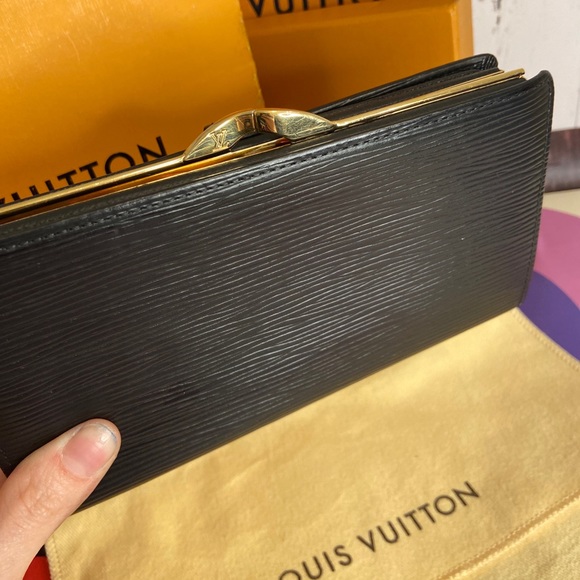 Louis Vuitton long wallet custom painted Vivienne - Picture 4 of 10
